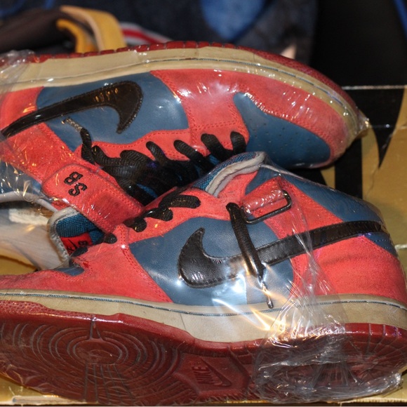 Nike Sb mid dunk Spider-Man - Picture 3 of 5